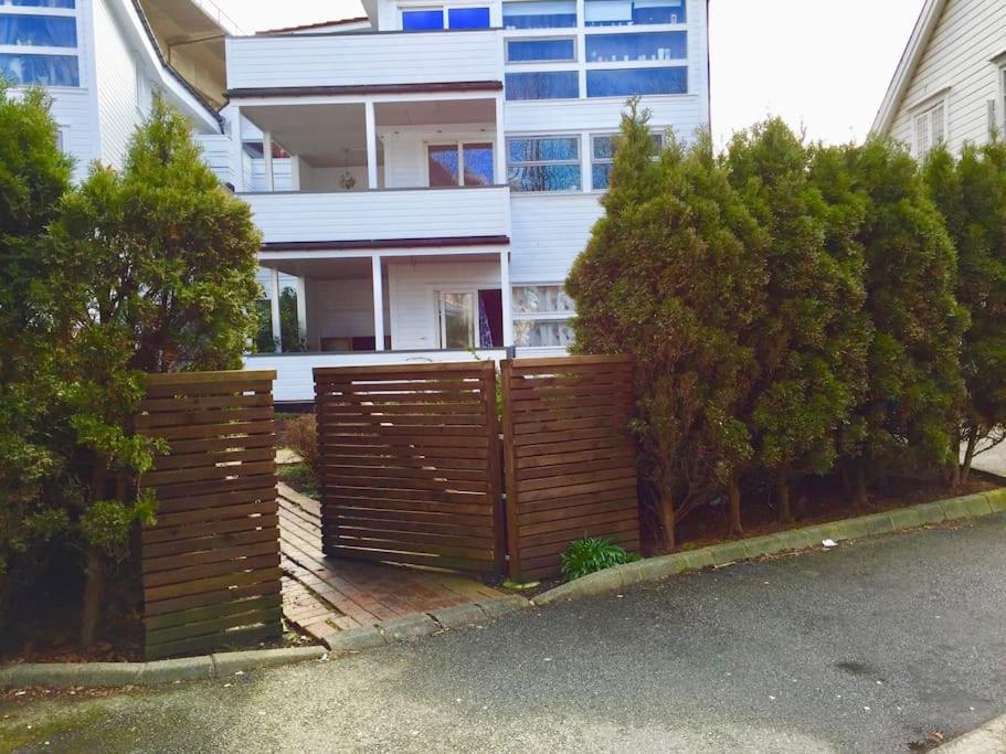 Spacious Waterfront Apartment With Free Parking - Upgraded 2024 Stavanger Dış mekan fotoğraf